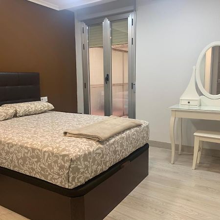 Apartamento Deluxe, 4 Habitaciones, Parking Madrid Eksteriør bilde