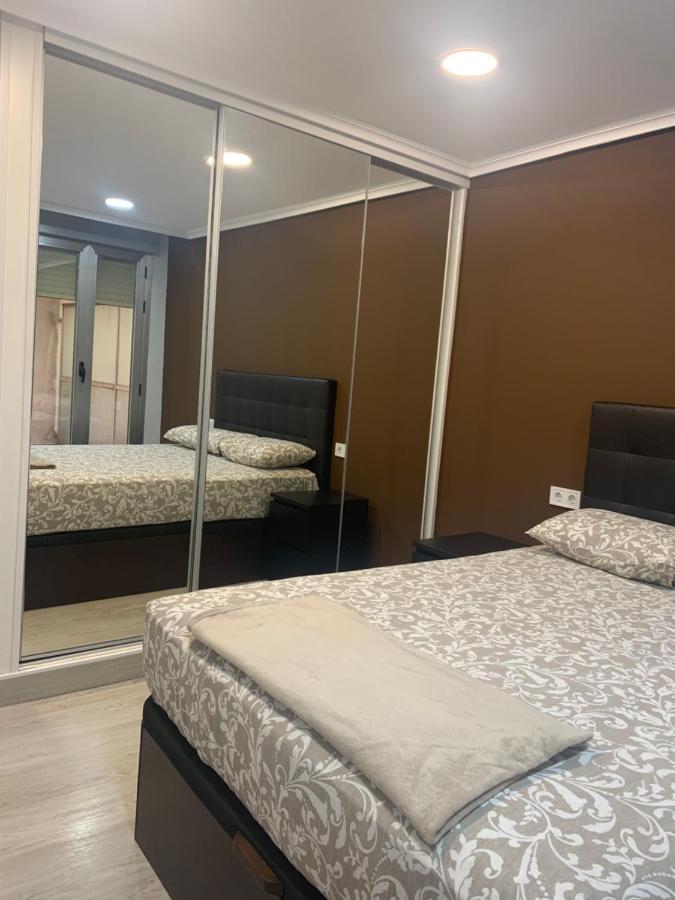 Apartamento Deluxe, 4 Habitaciones, Parking Madrid Eksteriør bilde