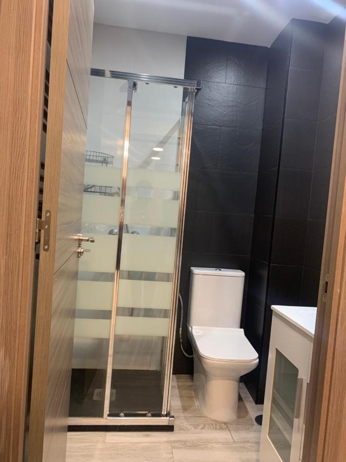 Apartamento Deluxe, 4 Habitaciones, Parking Madrid Eksteriør bilde
