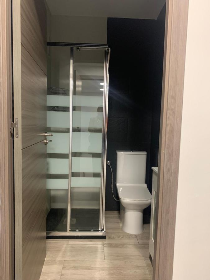 Apartamento Deluxe, 4 Habitaciones, Parking Madrid Eksteriør bilde