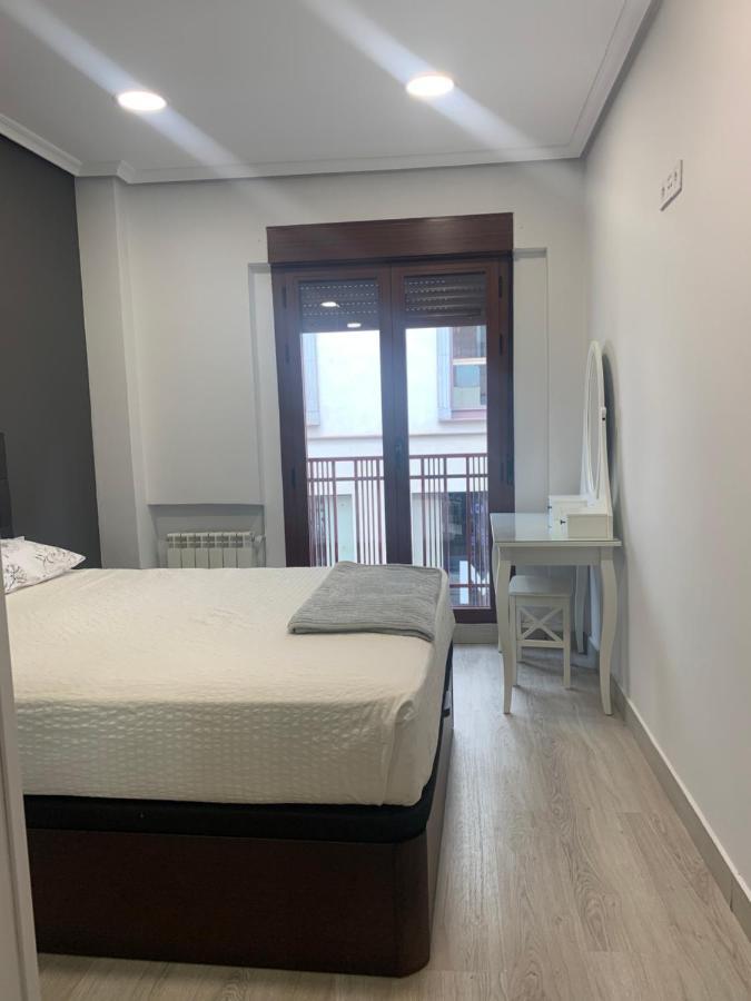 Apartamento Deluxe, 4 Habitaciones, Parking Madrid Eksteriør bilde