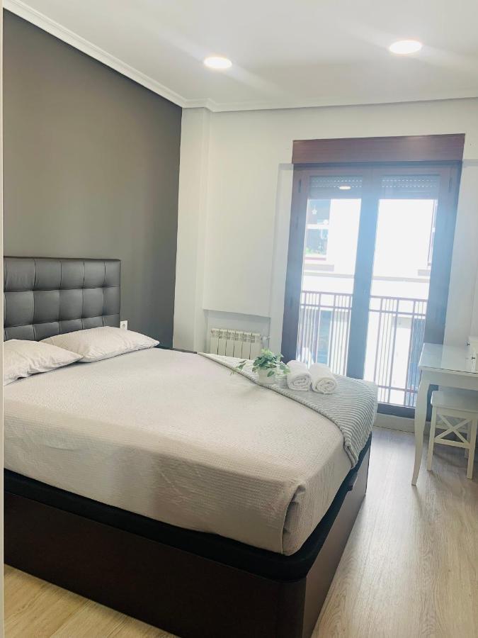 Apartamento Deluxe, 4 Habitaciones, Parking Madrid Eksteriør bilde