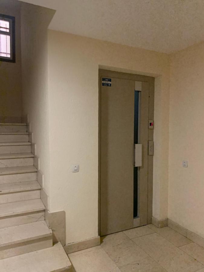 Apartamento Deluxe, 4 Habitaciones, Parking Madrid Eksteriør bilde